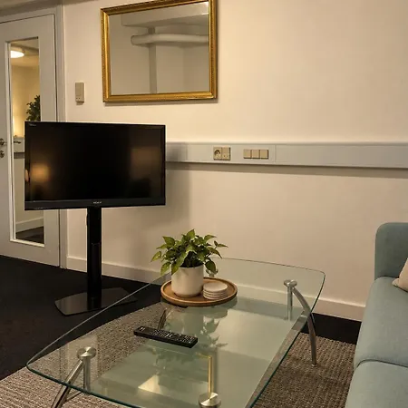 Apartment Bk - Isolated With Own Entrance Odense